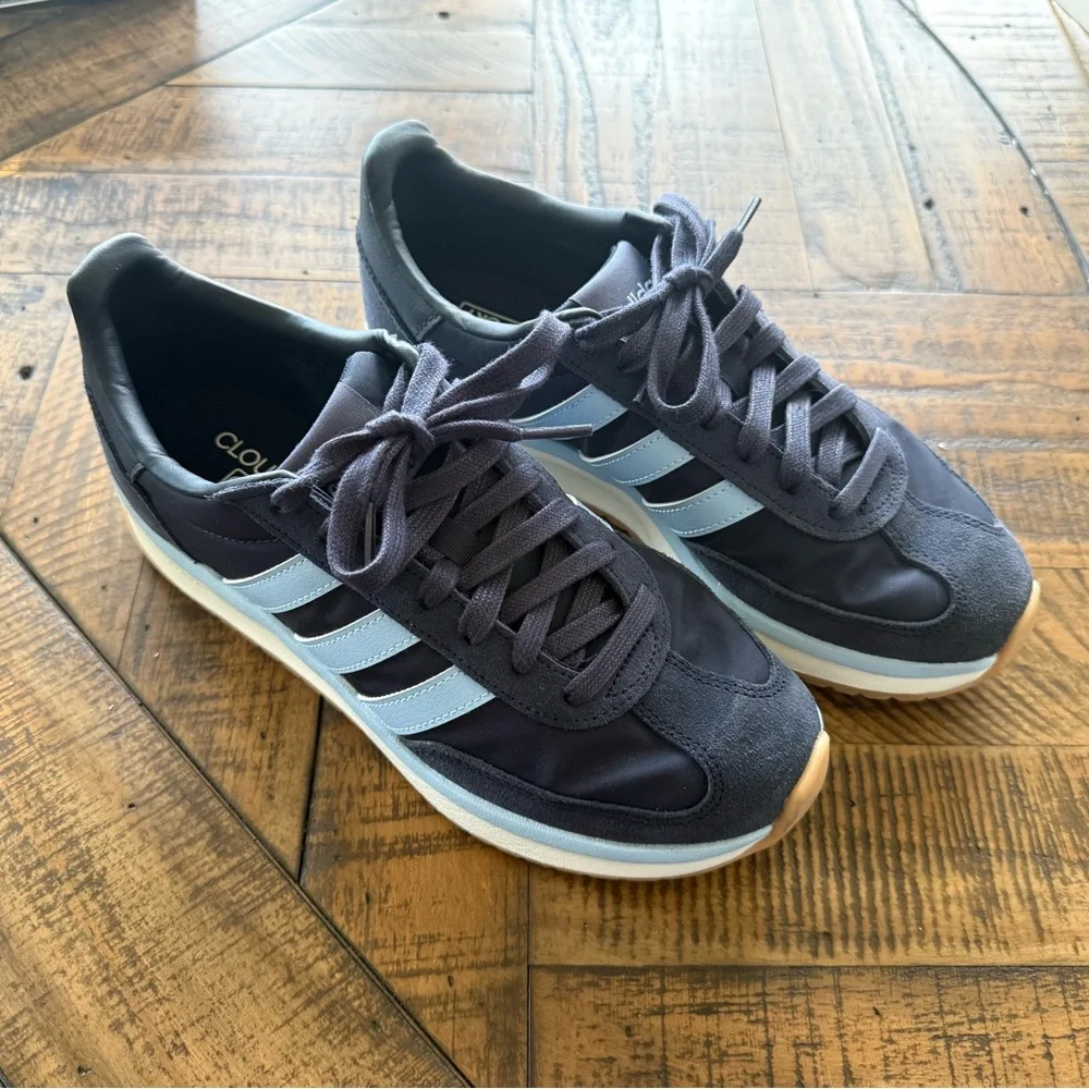 Adidas Run 70s 2.0 - Picture 1 of 3